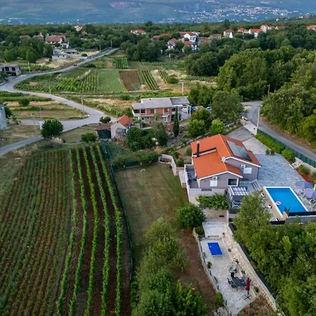 Klarita - Makarska By Guide וילה